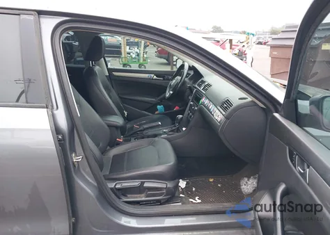 2015 Volkswagen Passat 1.8T Wolfsburg Edition from USA, damaged, VIN 1VWAT7A31FC063156